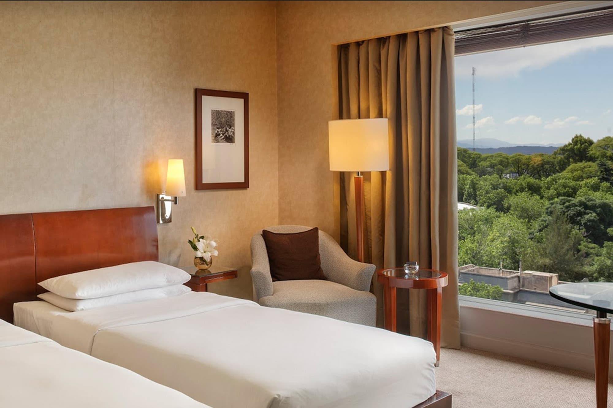 Park Hyatt Mendoza Hotel, Casino & Spa מראה חיצוני תמונה A room at the hotel