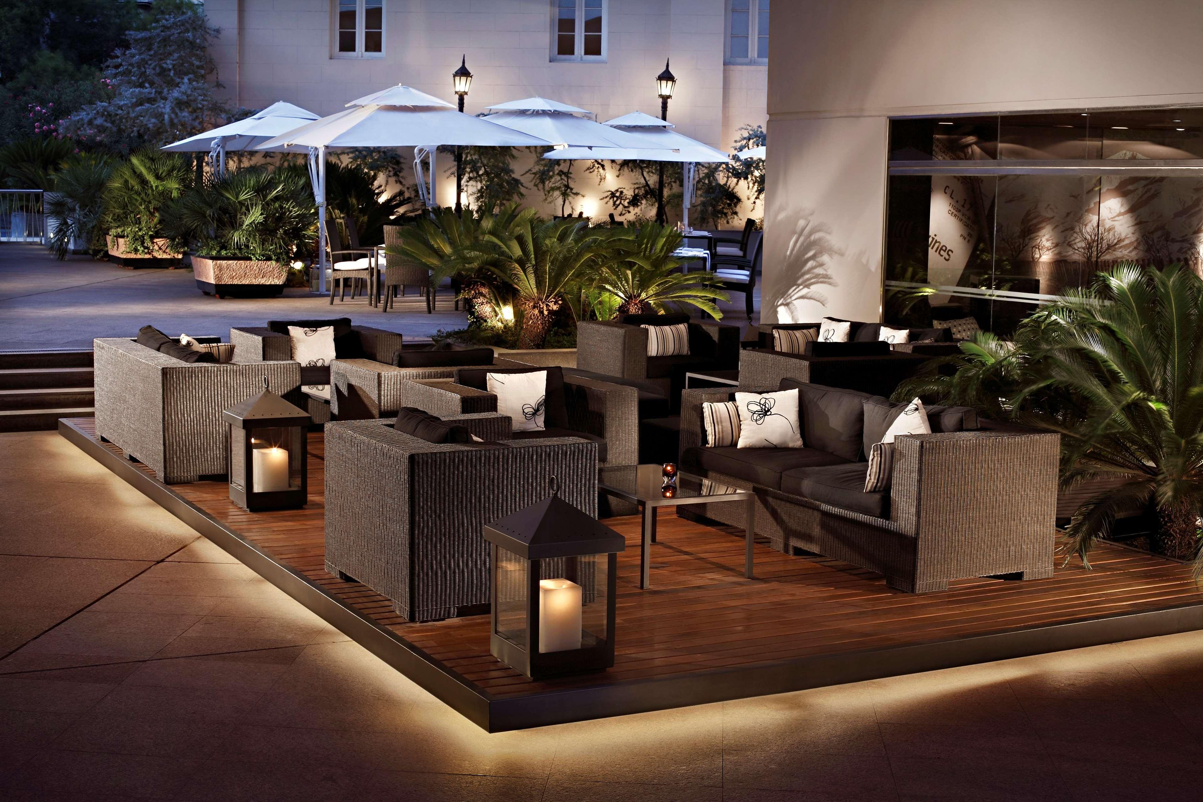 Park Hyatt Mendoza Hotel, Casino & Spa מראה חיצוני תמונה The hotel's courtyard