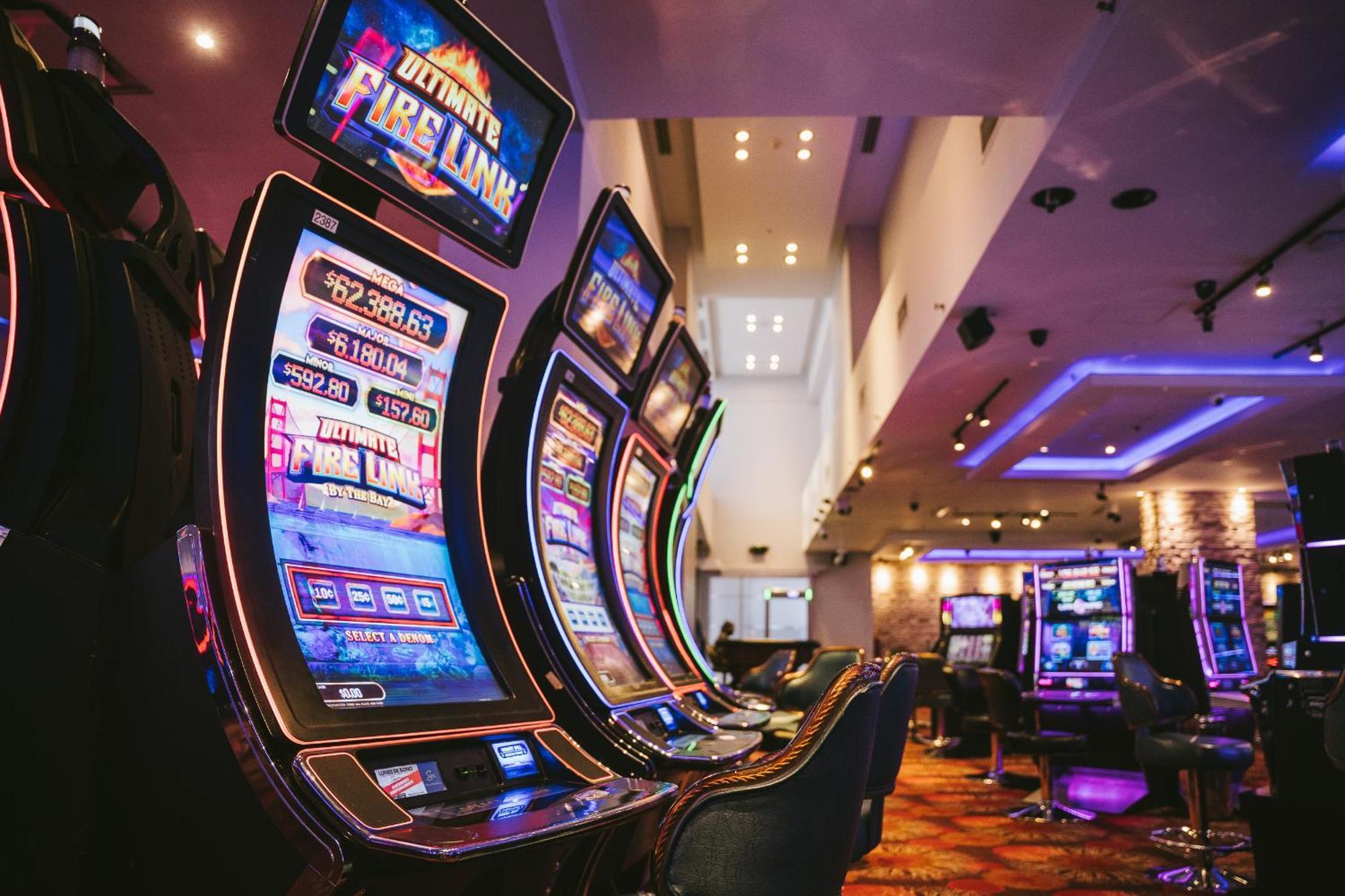 Park Hyatt Mendoza Hotel, Casino & Spa מראה חיצוני תמונה Casino Slots